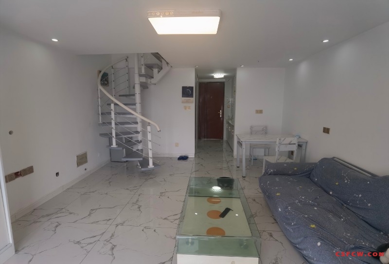 琴湖城市广场精装公寓2房/1厅/1卫朝南43平米2100元/月