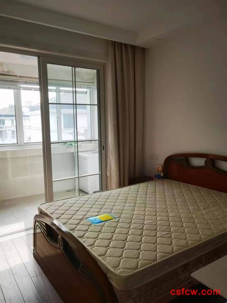 五星五区精装好房2房/2厅/1卫朝南61平米128万