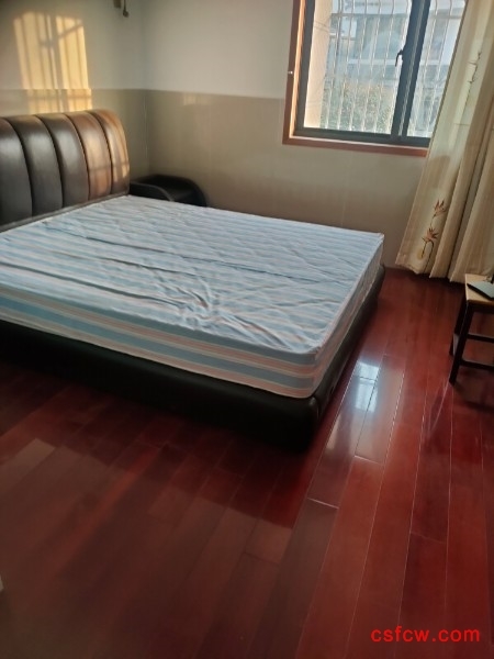 衡泰里宫精装好房2房/1厅/1卫朝南64平米108万