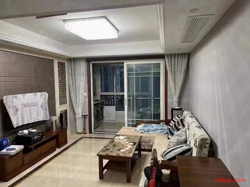 琴湖壹号精装好房2房/2厅/2卫朝南120平米178万