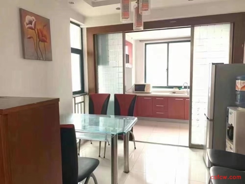 明日星城精装好房3房/2厅/1卫朝南125平米165万