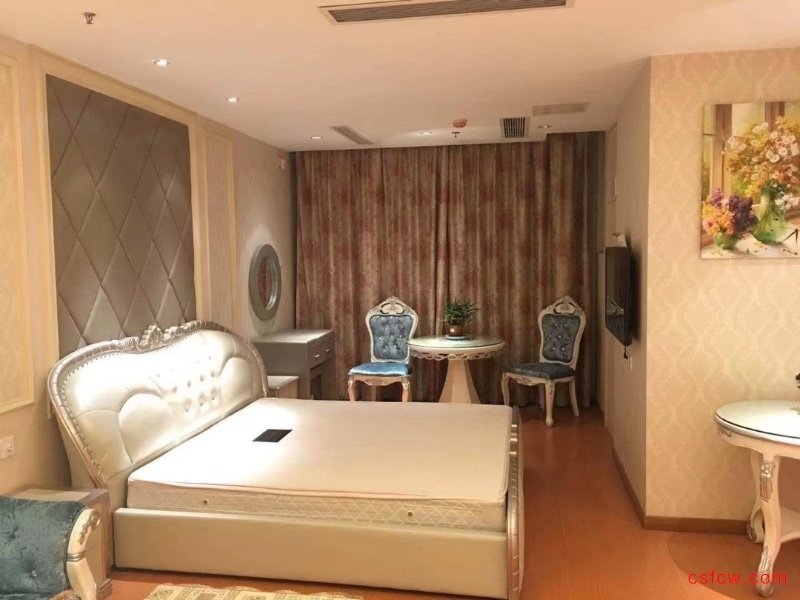 城市花园精装好房1房/1厅/1卫朝南44平米100万