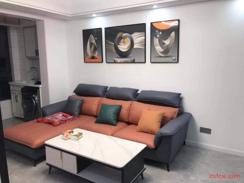 中南御锦城精装好房2房/2厅/2卫朝南93平米130万