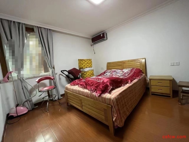 五星三区精装好房2房/2厅/2卫朝南68平米148万