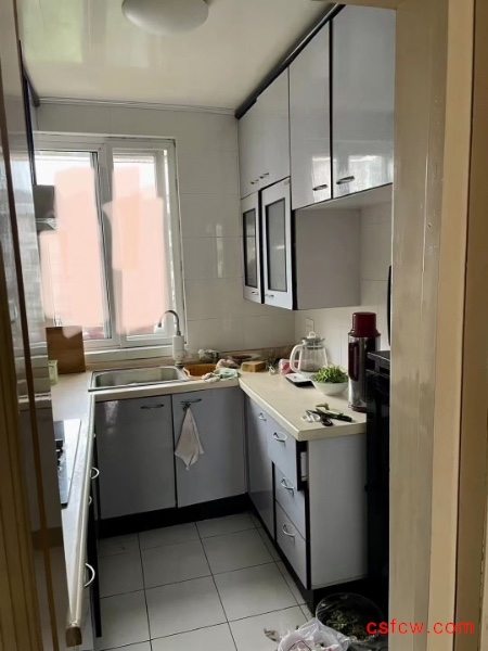 虞园新村二区精装好房3房/2厅/1卫朝南77平米158万