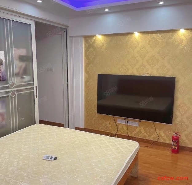 琴枫苑精装好房3房/2厅/2卫朝南98平米203万