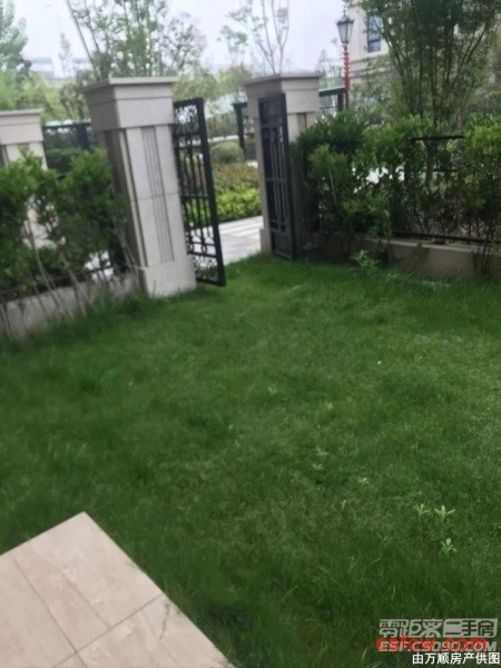 梧桐苑花园洋房精装好房3房/2厅/2卫朝南118平米298万