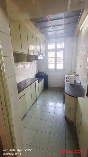 虞园新村精装好房2房/2厅/1卫朝南65平米135万