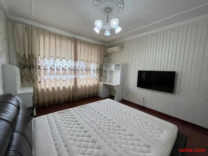 森兰公寓精装好房3房/2厅/2卫朝南138平米152万