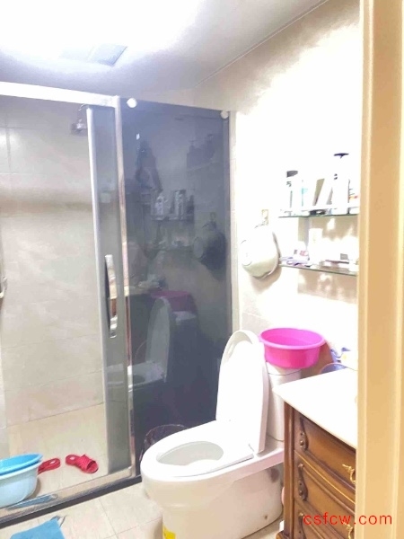 琴湖壹号精装好房2房/2厅/2卫朝南102平米160万