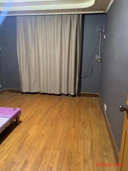 元和一区简装好房2房/1厅/1卫朝南65平米75万