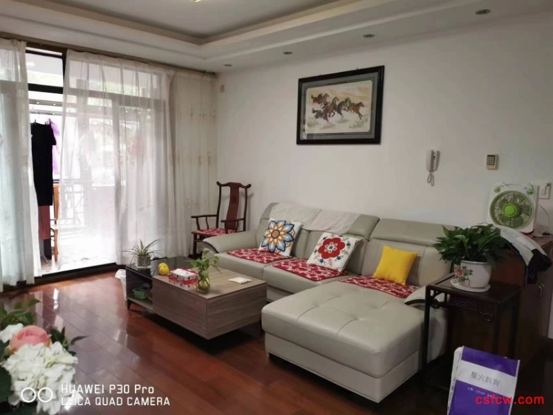 五星四区简装好房2房/2厅/1卫朝南59平米120万