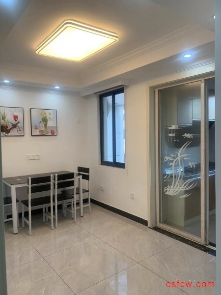 甸桥新村旁一区精装好房2房/1厅/1卫朝南65.31平米88万