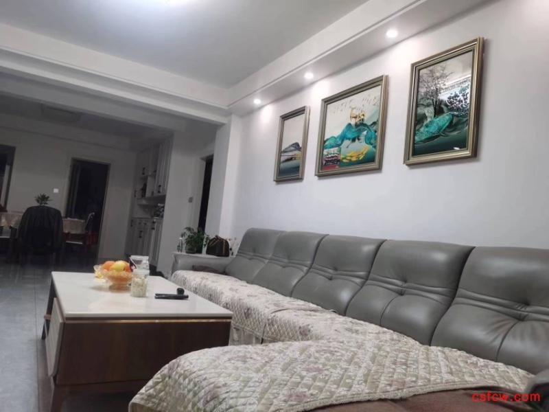 新城虞悦豪庭精装好房3房/2厅/2卫朝南116平米245万