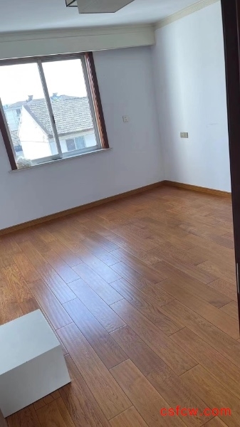 漕泾四区精装好房2房/2厅/1卫朝南88平米1800万