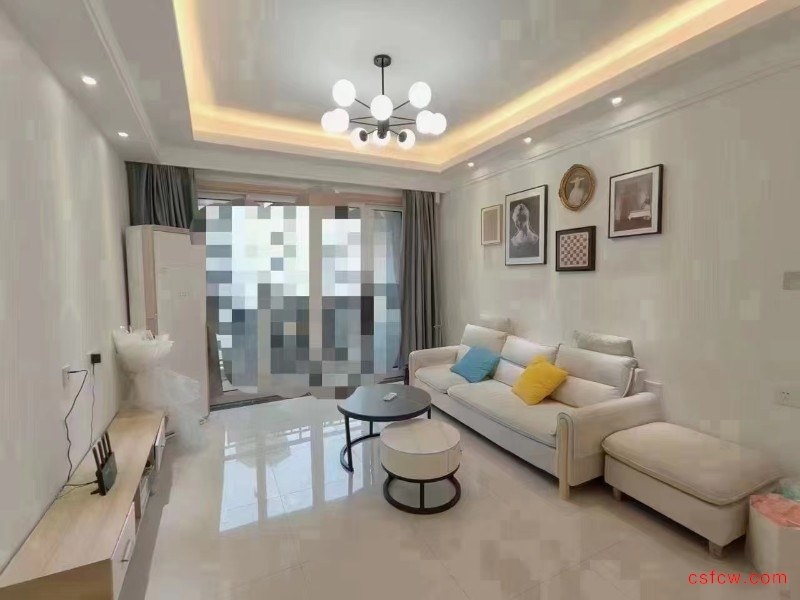 中南雅苑精装好房3房/2厅/1卫朝南95平米180万