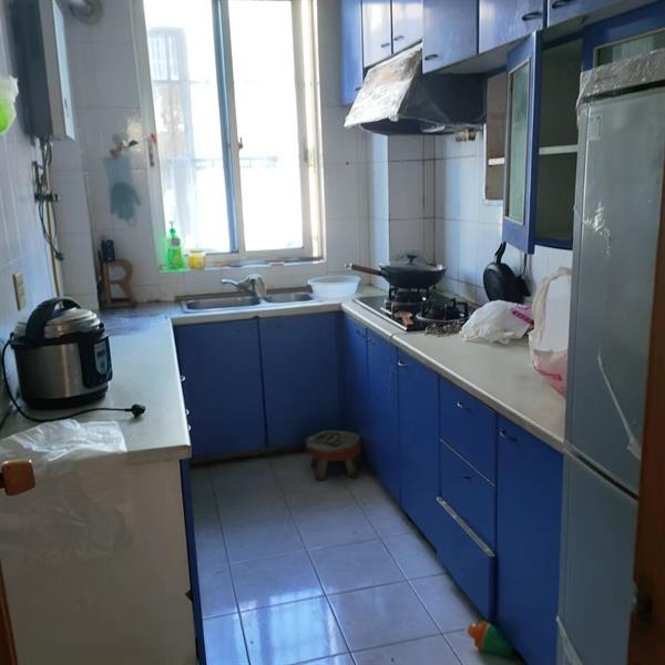 西庄街小区简装好房3房/2厅/1卫朝南101平米120万