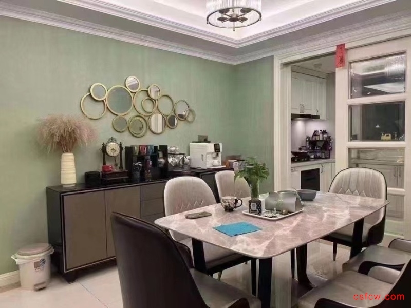 中南世纪城精装好房3房/2厅/2卫朝南155平米280万