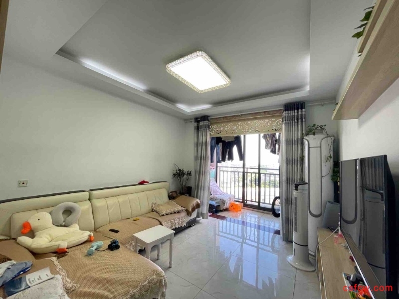 燕兴佳苑精装好房2房/2厅/1卫朝南83平米100万