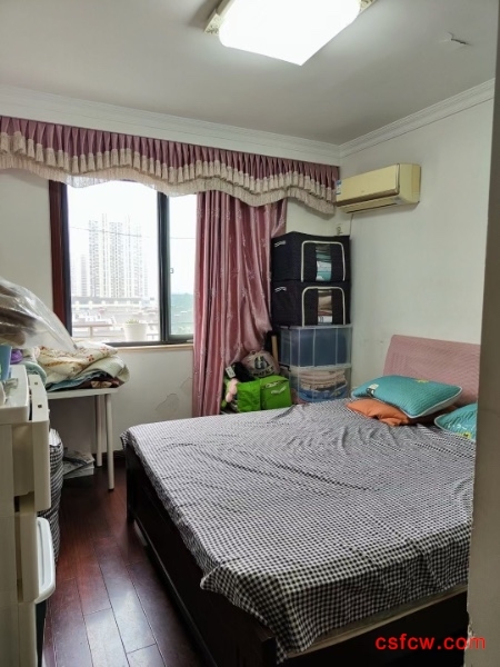 金枫家园精装好房2房/2厅/1卫朝南75平米85万