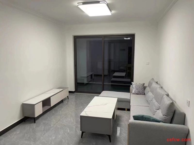 尚隽华庭精装好房2房/2厅/1卫朝南97平米93万