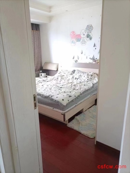 虞枫家园精装好房2房/2厅/1卫朝南70平米75万