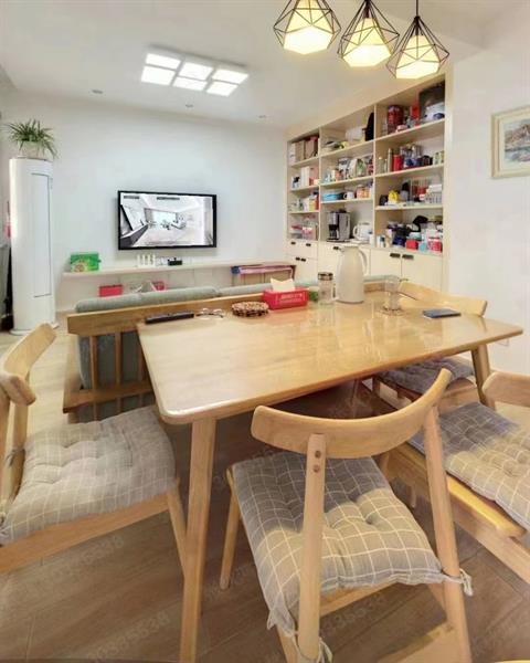 金桂家园精装好房2房/2厅/1卫朝南84平米198万