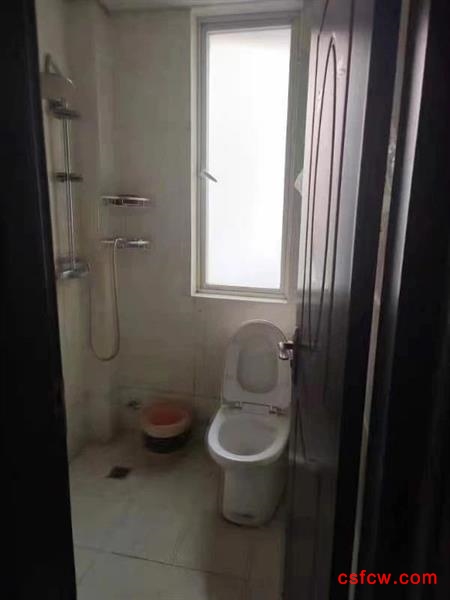 五星三区，67平，精装，80万