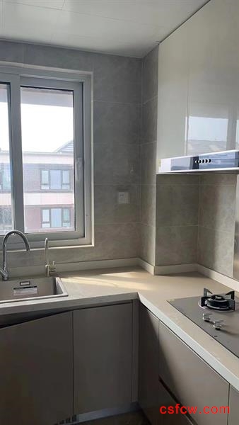 澜山悦庭，90平，精装，带中央空调，190万