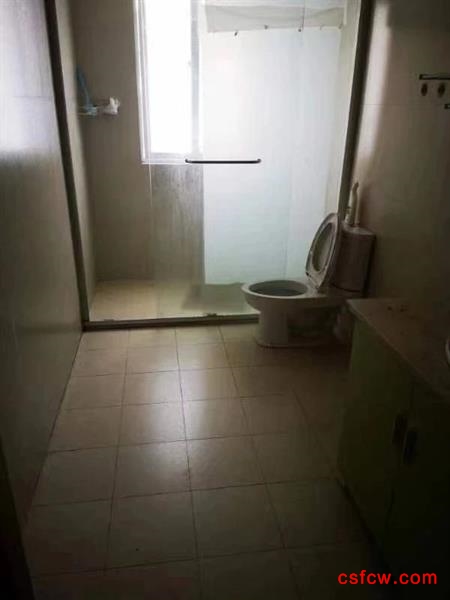 九里苑精装好房3房/2厅/2卫朝南130平米2500元/月