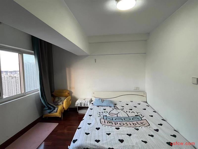 万达广场精装好房2房/1厅/1卫朝南60平米2250元/月