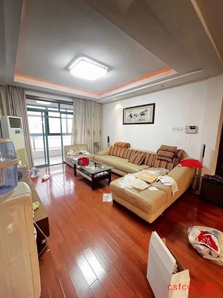 湖苑新村精装好房3房/2厅/2卫朝南100平米2700元/月