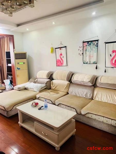 常福名苑精装好房2房/2厅/1卫朝南90平米2500元/月