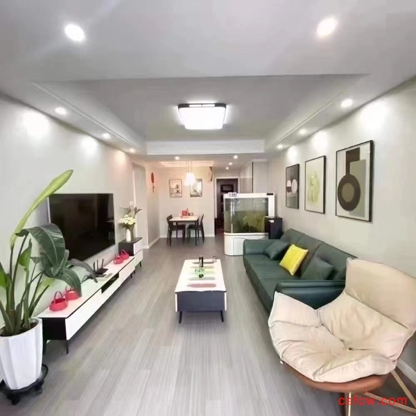 万达华府精装好房2房/2厅/1卫朝南89平米122万