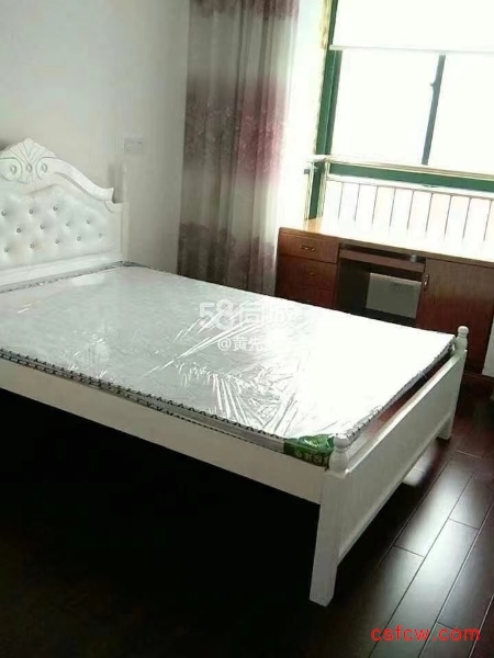 润欣花园精装好房3房/2厅/2卫朝南137平米2700万