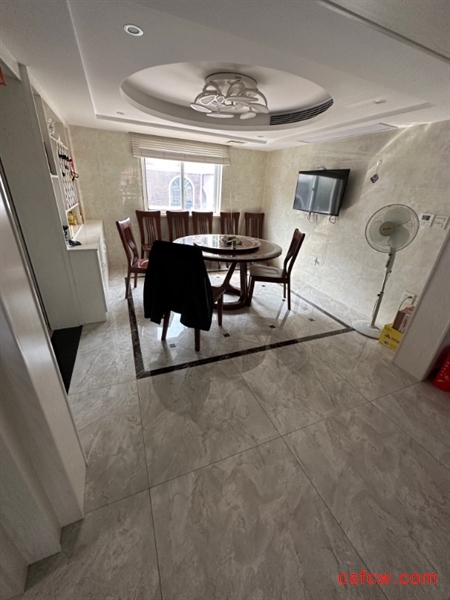 琴湖壹号精装好房3房/2厅/2卫朝南140平米229万