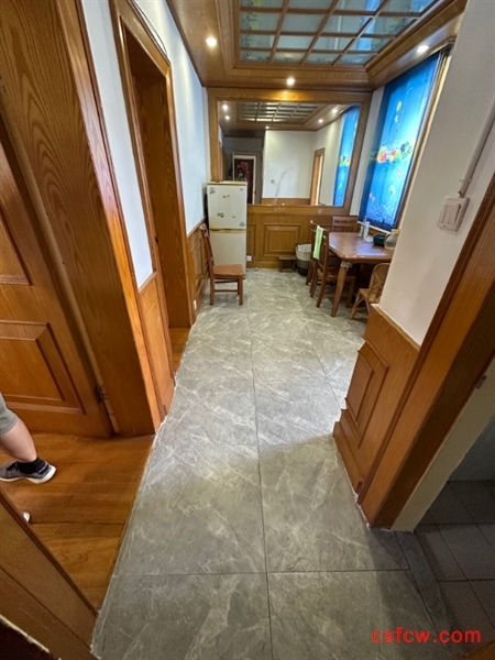 八仙桥简装好房2房/2厅/1卫朝南68平米68万