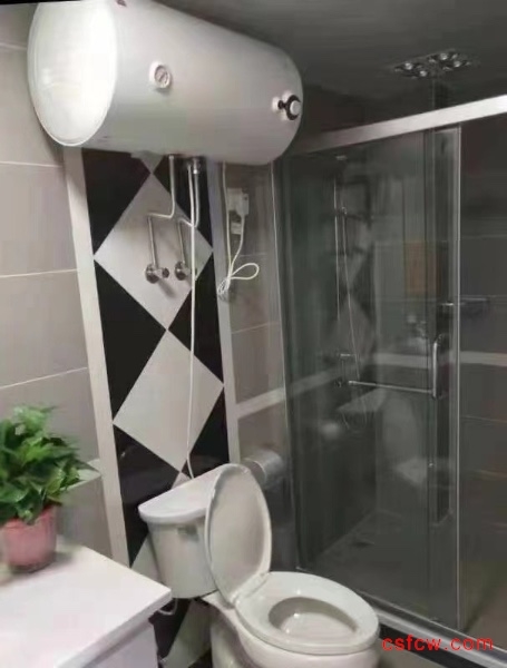 紫晶城精装好房2房/2厅/1卫朝南70平米2000元/月