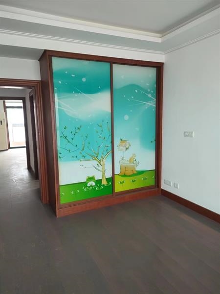 润欣花园简装好房3房/2厅/1卫朝南127平米132万