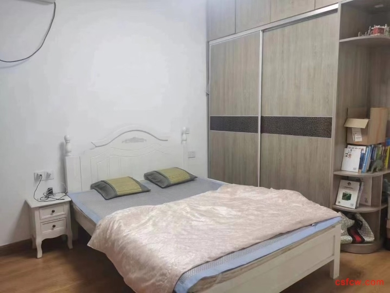 爱乐国际公寓精装好房1房/1厅/1卫朝南40平米18万