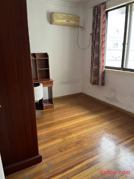 五星五区简装好房2房/2厅/1卫朝南59平米99万