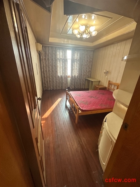 虞园新村二区简装好房2房/2厅/1卫朝南65平米125万