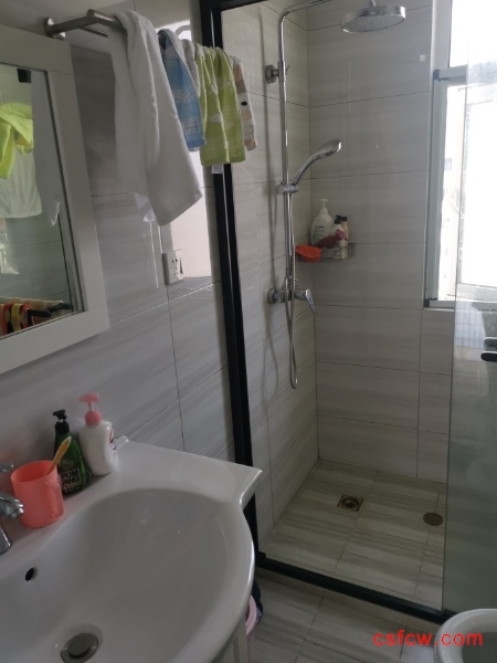 东胜街馨虞居精装好房2房/1厅/1卫朝南60平米90万