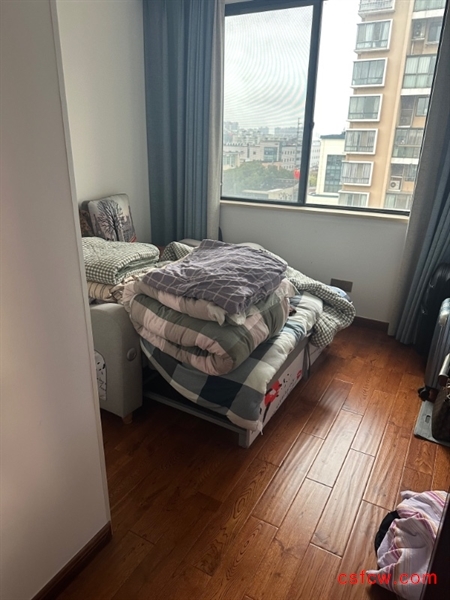 城市花园精装好房2房/2厅/1卫朝南92平米198万