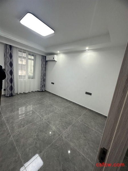 颜港南村精装好房2房/2厅/1卫朝南50平米50万