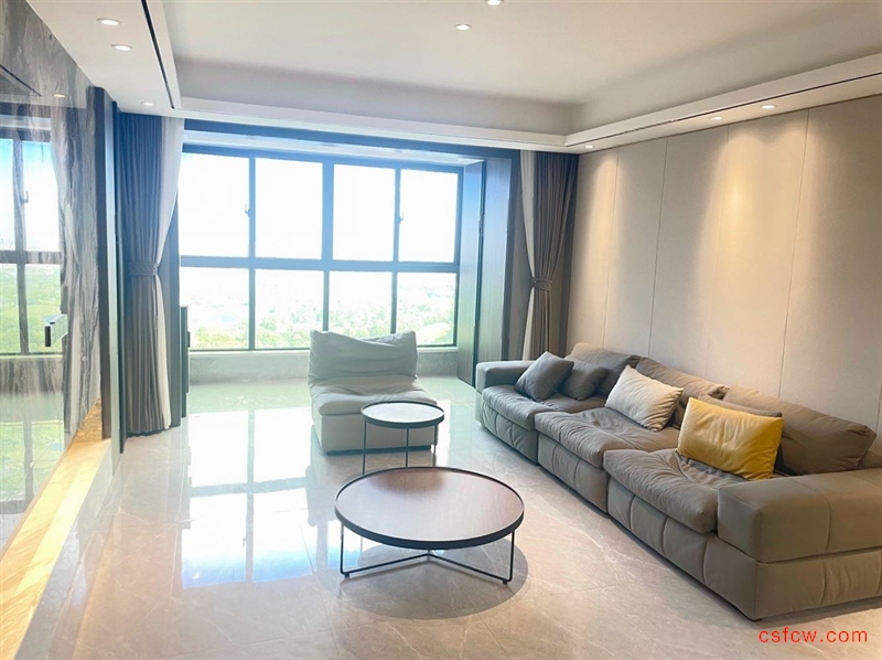 万达好户型三房两卫得房率高随时能看房诚心出售