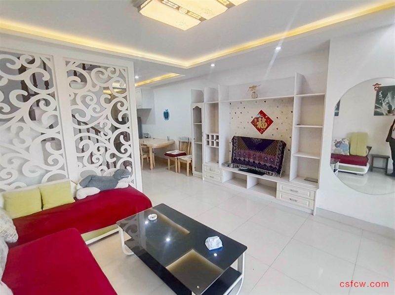 业主急售隆盈广场商业配套齐全好楼层视野好朝南领包入住