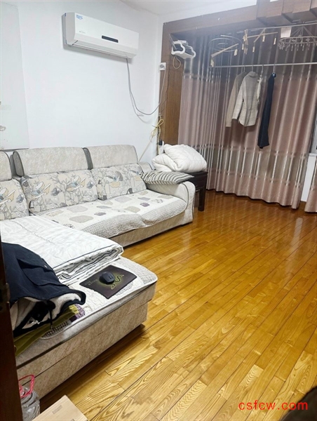 五星七区采光楼层客通阳221精装修136万