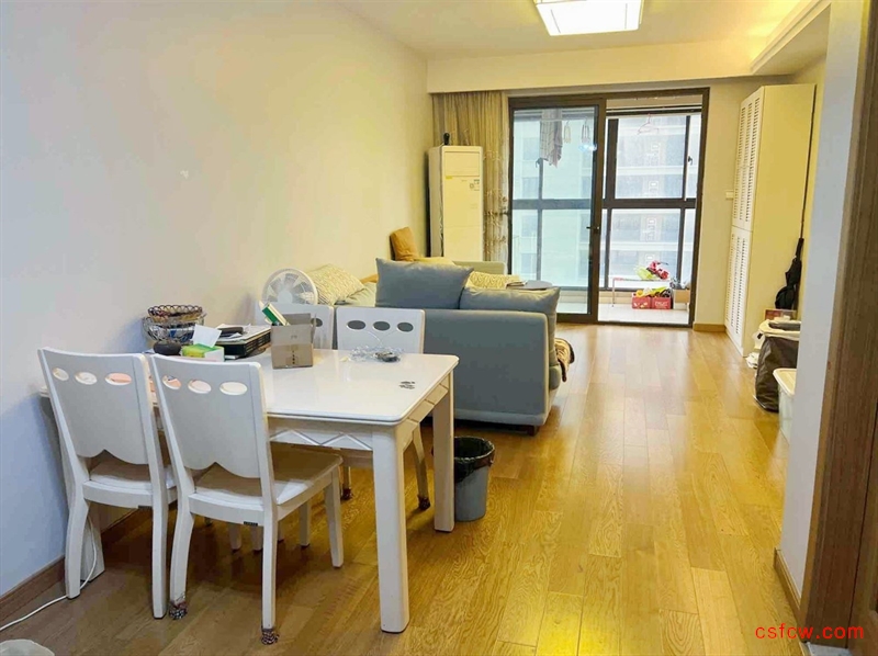 楼龄新刚需小三居板楼近医院精装修电梯房居家自住