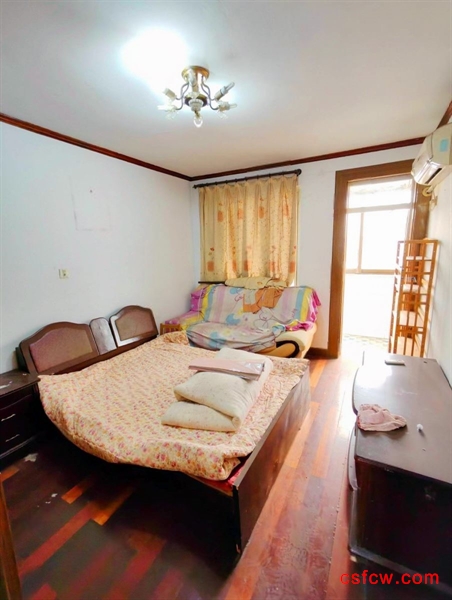 招商城元和三区满两年户型方正采光好有车库价格可谈